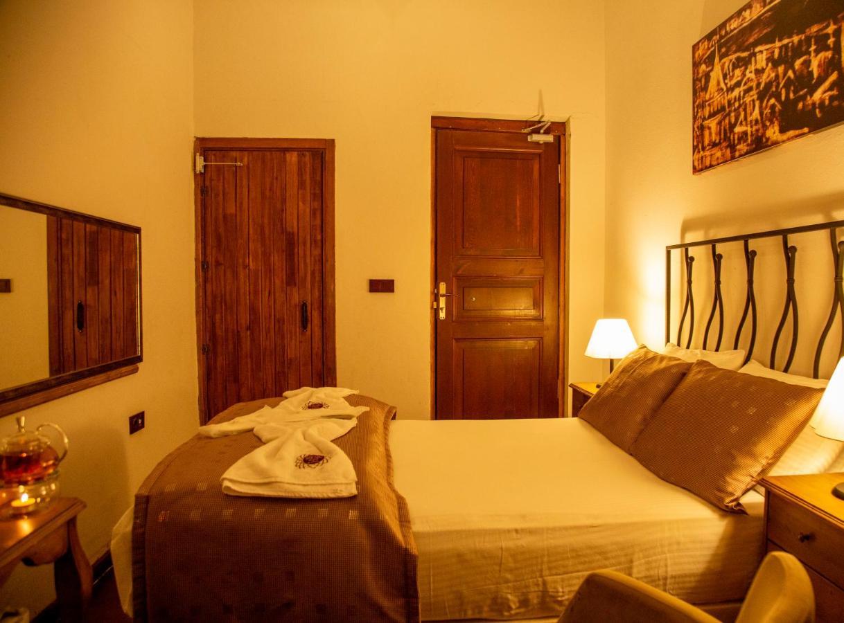 Sarnic Butik Otel Istanbul Exteriör bild